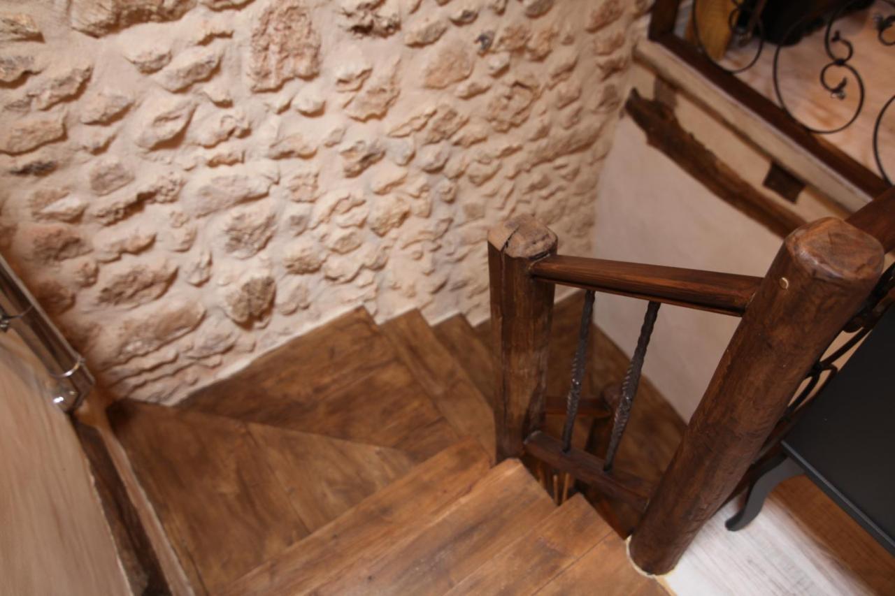 Wabisabi Townhouse Villa Montejo de la Vega de la Serrezuela Екстериор снимка