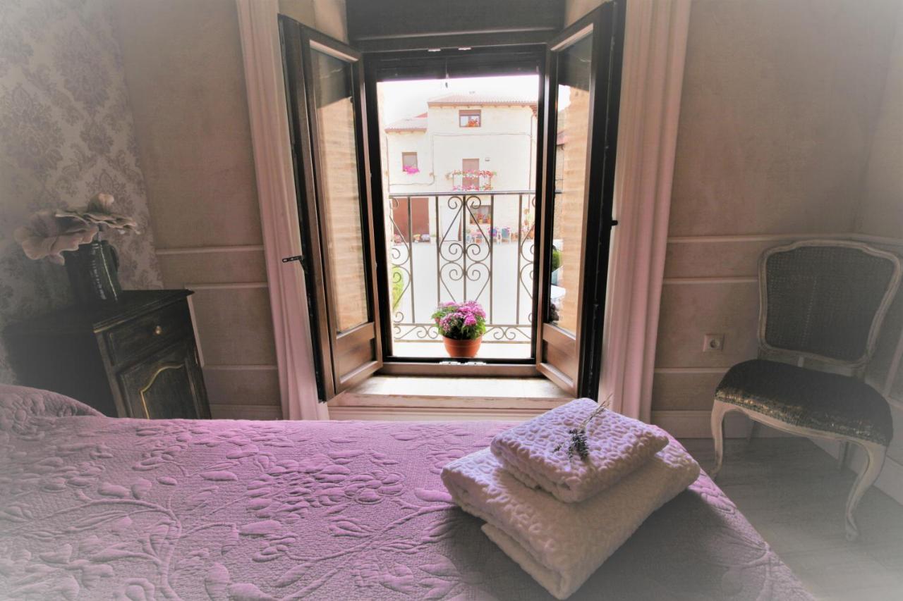 Wabisabi Townhouse Villa Montejo de la Vega de la Serrezuela Екстериор снимка