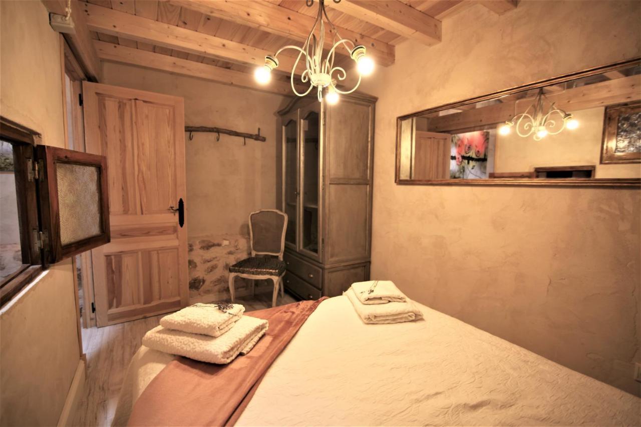 Wabisabi Townhouse Villa Montejo de la Vega de la Serrezuela Екстериор снимка