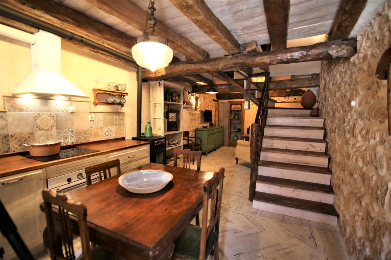 Wabisabi Townhouse Villa Montejo de la Vega de la Serrezuela Екстериор снимка