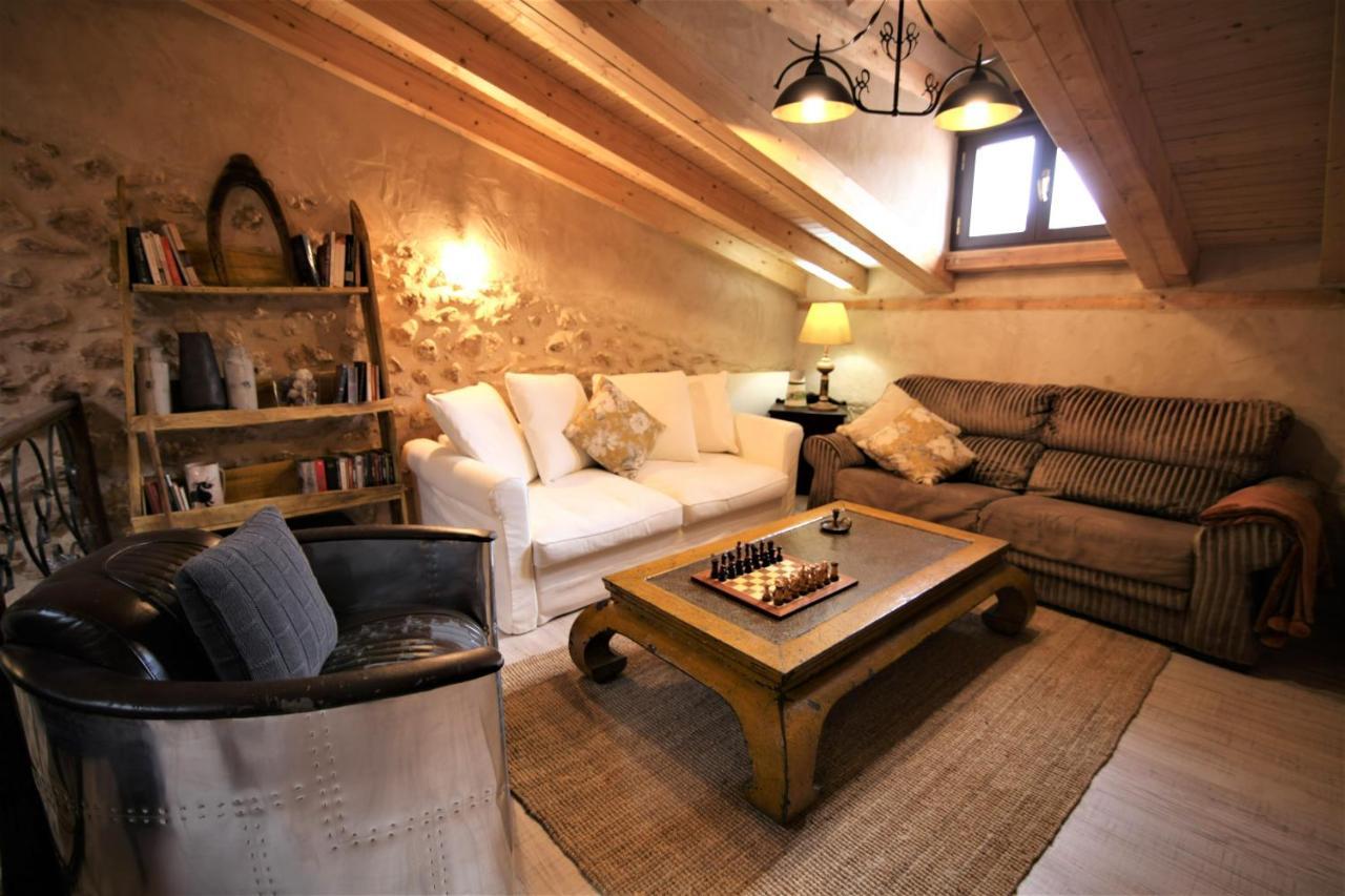 Wabisabi Townhouse Villa Montejo de la Vega de la Serrezuela Екстериор снимка