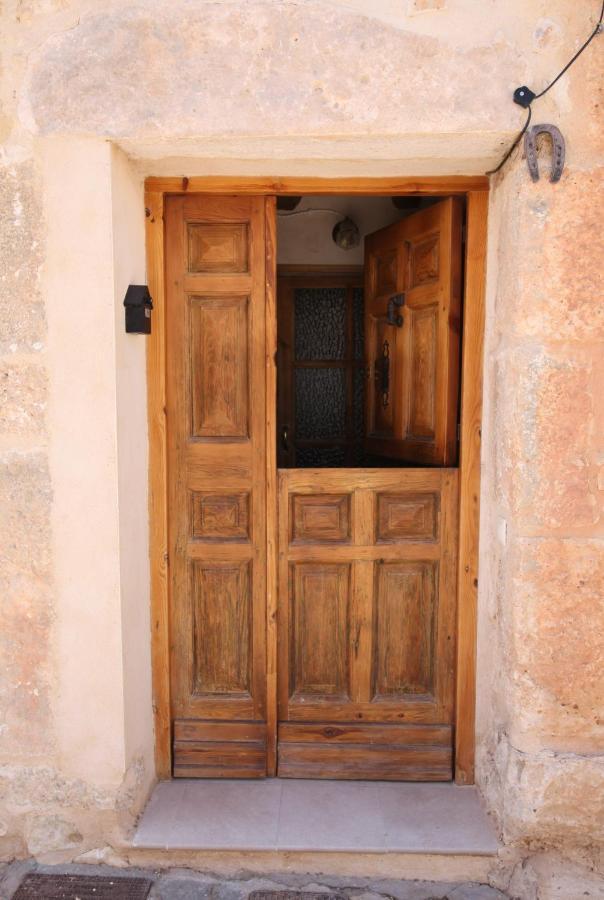 Wabisabi Townhouse Villa Montejo de la Vega de la Serrezuela Екстериор снимка